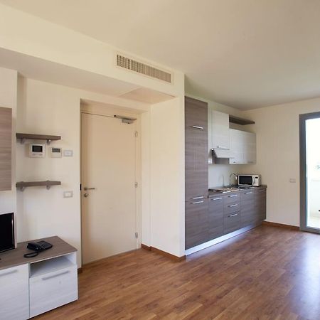 Residence Le Querce Cernusco Sul Naviglio Camera foto